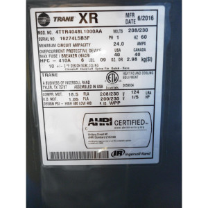 Unidad Cond. Descarga Vertical 48.000btu Xr14 Trane Seer15.5 R410 208-230v/60hz/1ph 4ttr4048l1